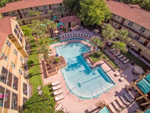 Blue Tree Resort at Lake Buena Vista